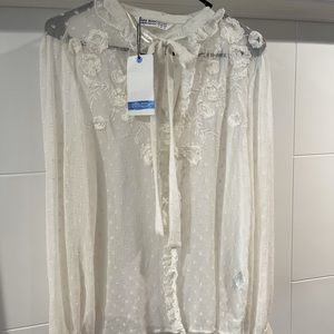 NWT Zara Blouse M